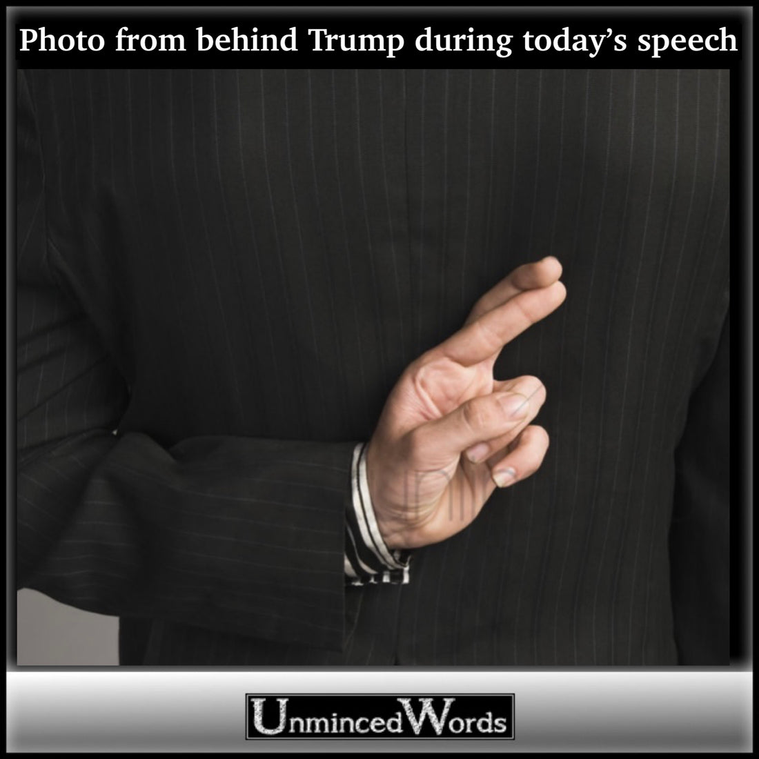 ‪PHOTO TAKEN FROM BEHIND TRUMP DURING TODAY’S SPEECH